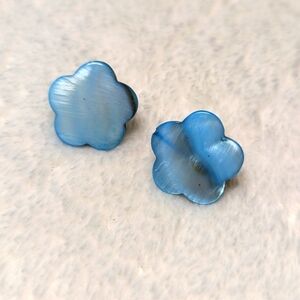 Vintage Dyed Mother of Pearl Blue Floral Pierced Earrings